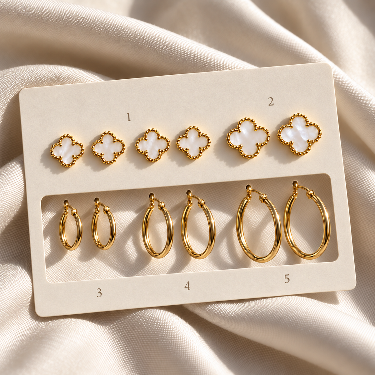 Golden Clover & Creolen – Goldfarbene Ohrringe