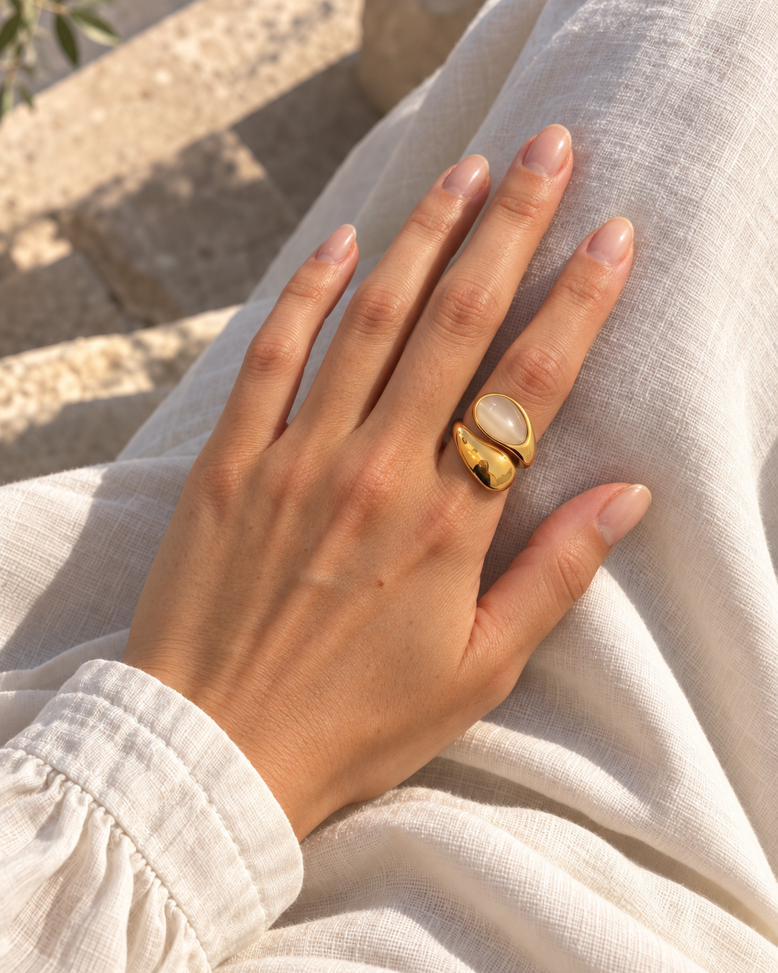 Ring „Luna“ – Gold & Creme