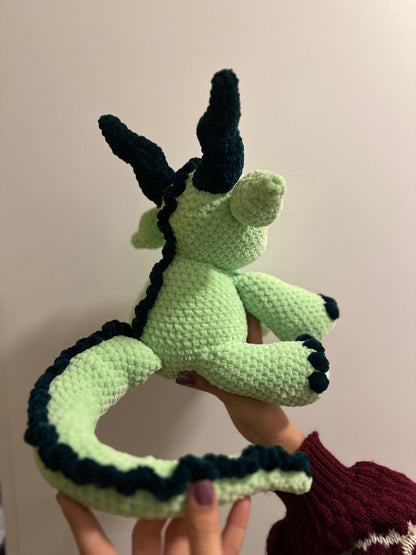 🐉 Handgemachter Kuschel-Drache – einzigartig & liebevoll gehäkelt