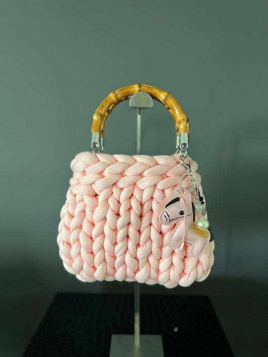 Pillowbag aus Cotton mit Bambusgriff und Accessoires