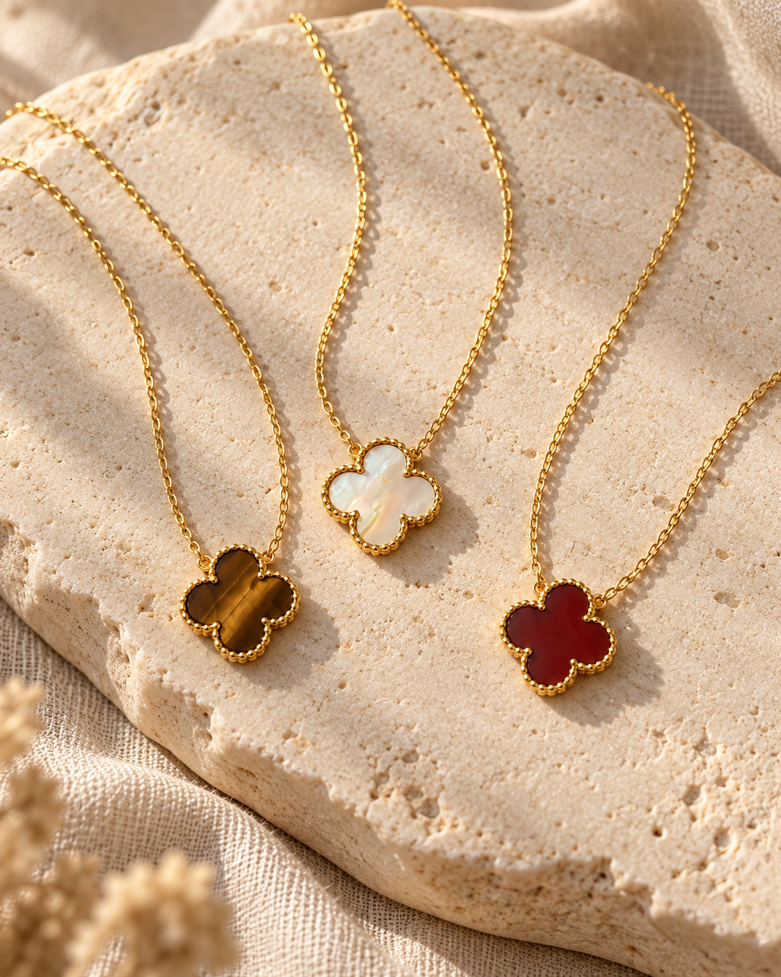 Halskette „Clover“ – Drei Farben, ein besonderer Glanz ✨