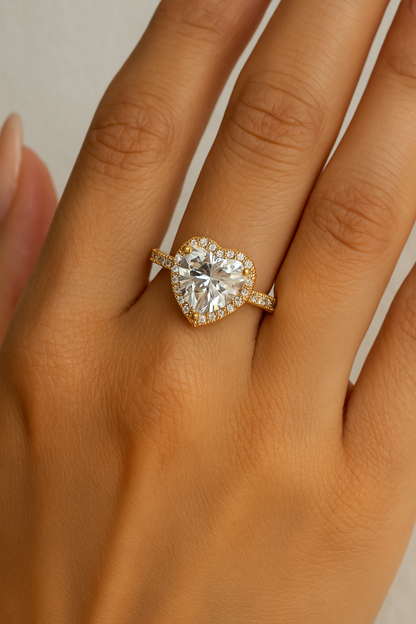 Herzförmiger Zirkonia-Ring – Silber & Gold grösse 6✨🩷