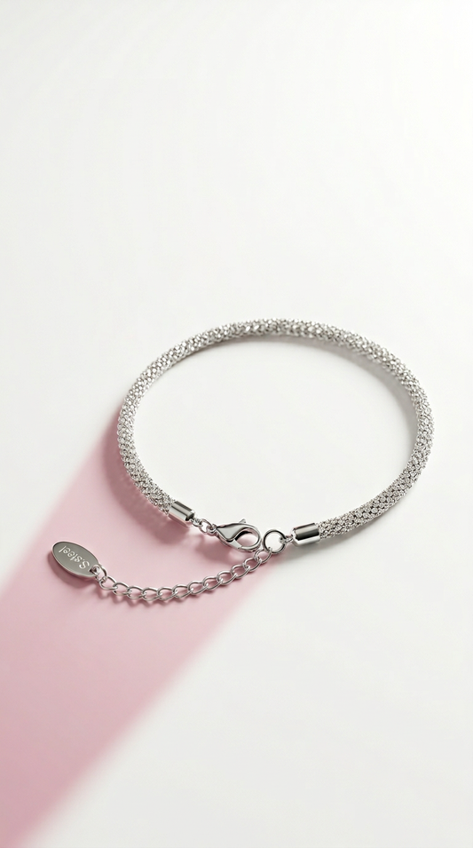 Elegante Edelstahl Fußkette mit funkelnder Struktur