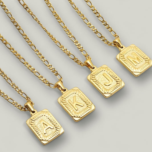 Kette mit Buchstabe 18 K Vergoldet