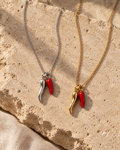 Halskette „Cornicello“ – Silber/Gold
