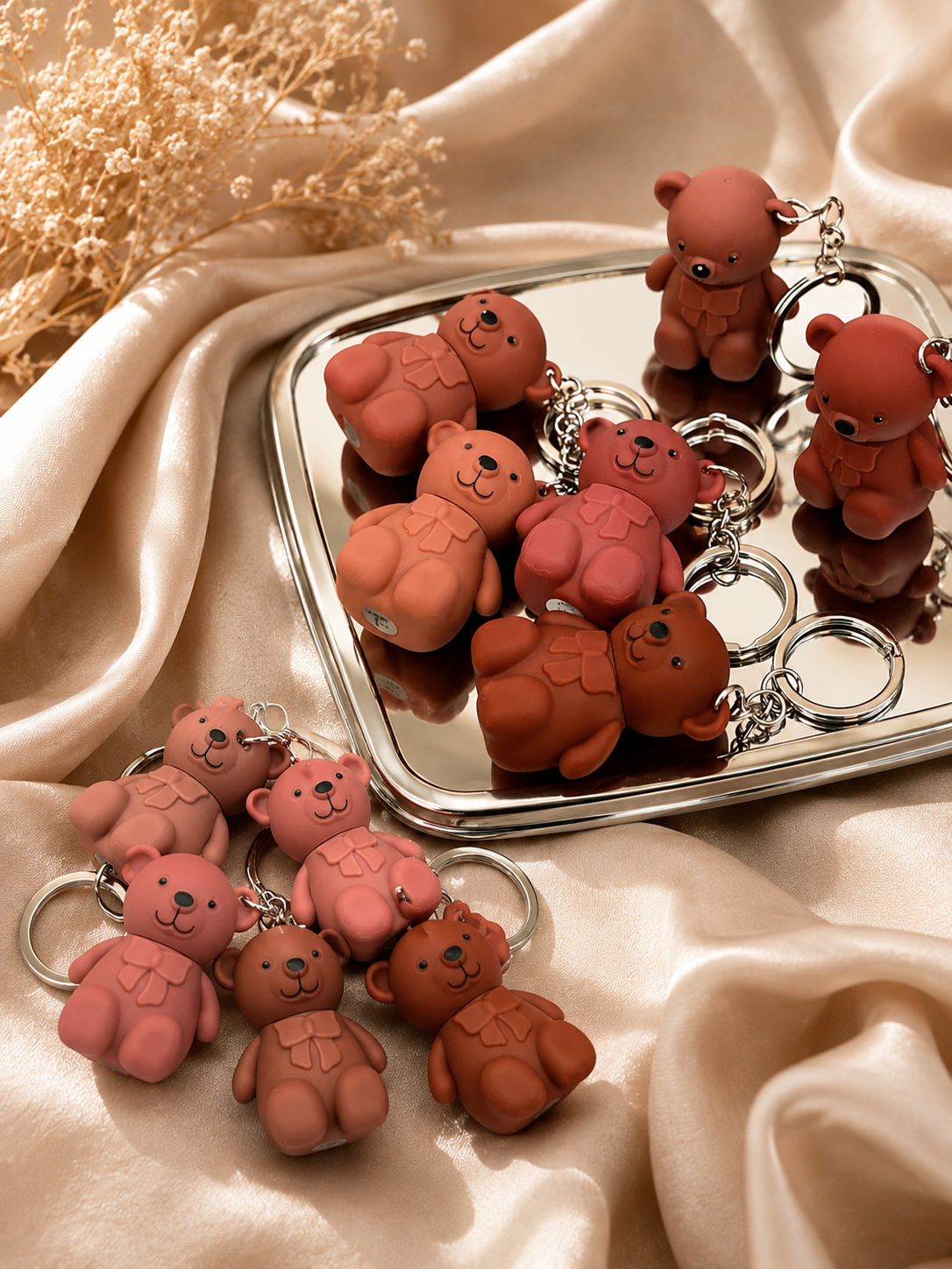 🧸 Teddy Lip Tint Schlüsselanhänger – Nude Tones Kollektion (Bald Verfügbar)