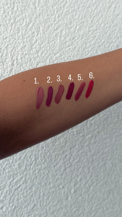 Teddybär-Schlüsselanhänger mit mattem, wasserfestem Lippenstift 🧸💄